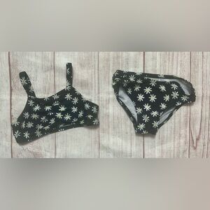 Old Navy 2T Bikini Black W/Daisies All Over